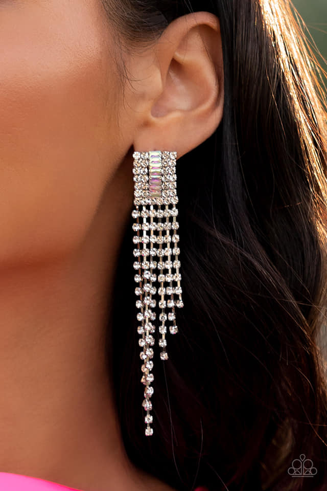 Paparazzi A-Lister Affirmation Post Earrings