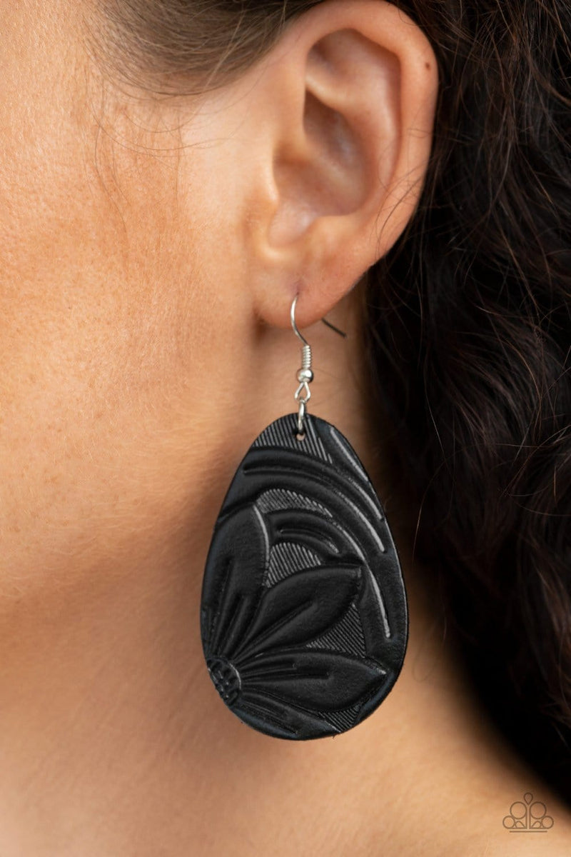 Paparazzi Garden Therapy Leather Earrings