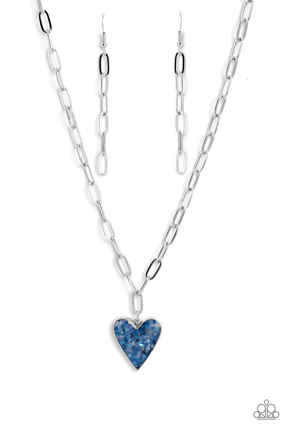 Paparazzi Kiss and SHELL Heart Necklaces