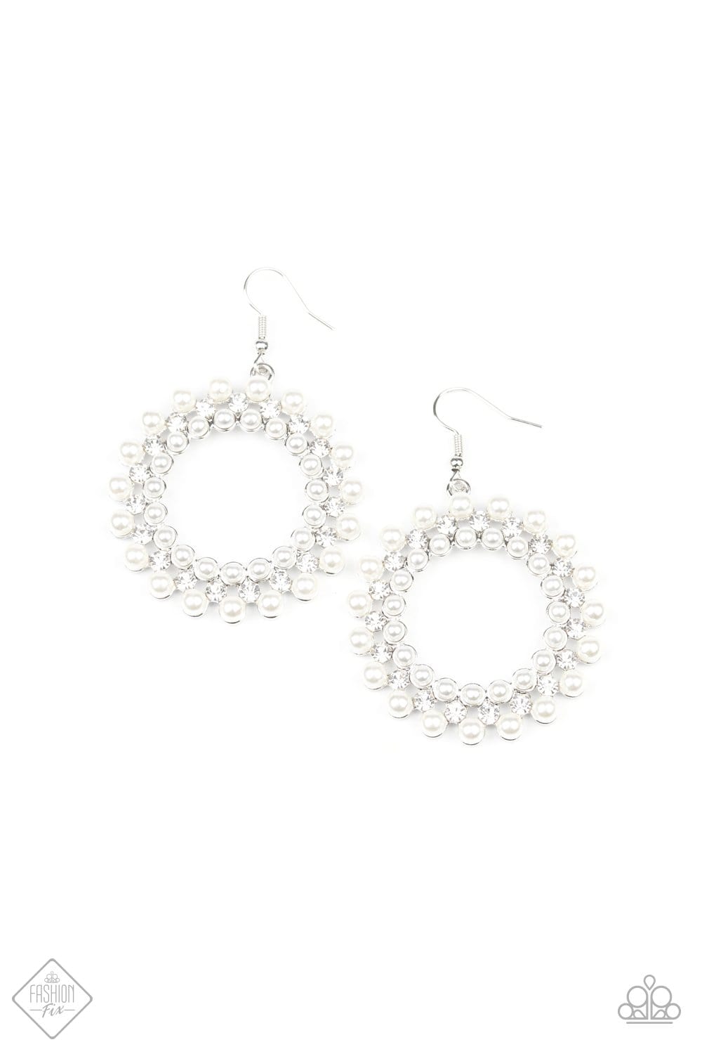 Pearly Poise Earrings