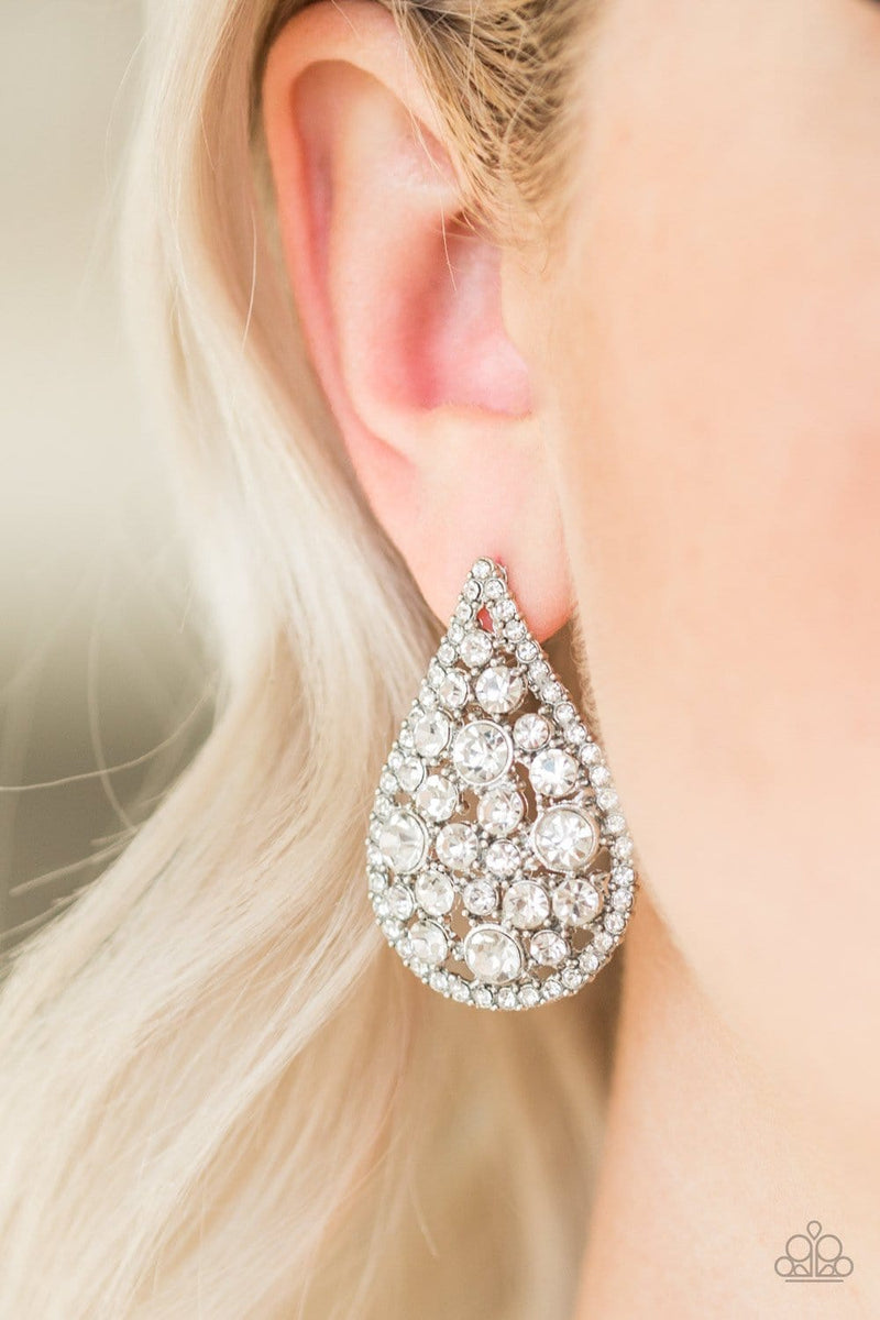 Paparazzi REIGN-Storm Post Earrings